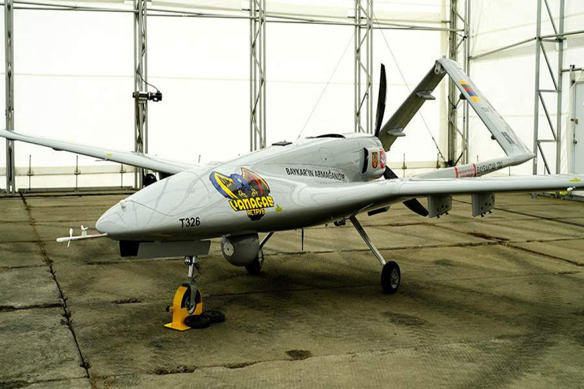 “Bayraktar” pilotsuz uçuş aparatı Litvadan Ukraynaya təhvil verilib