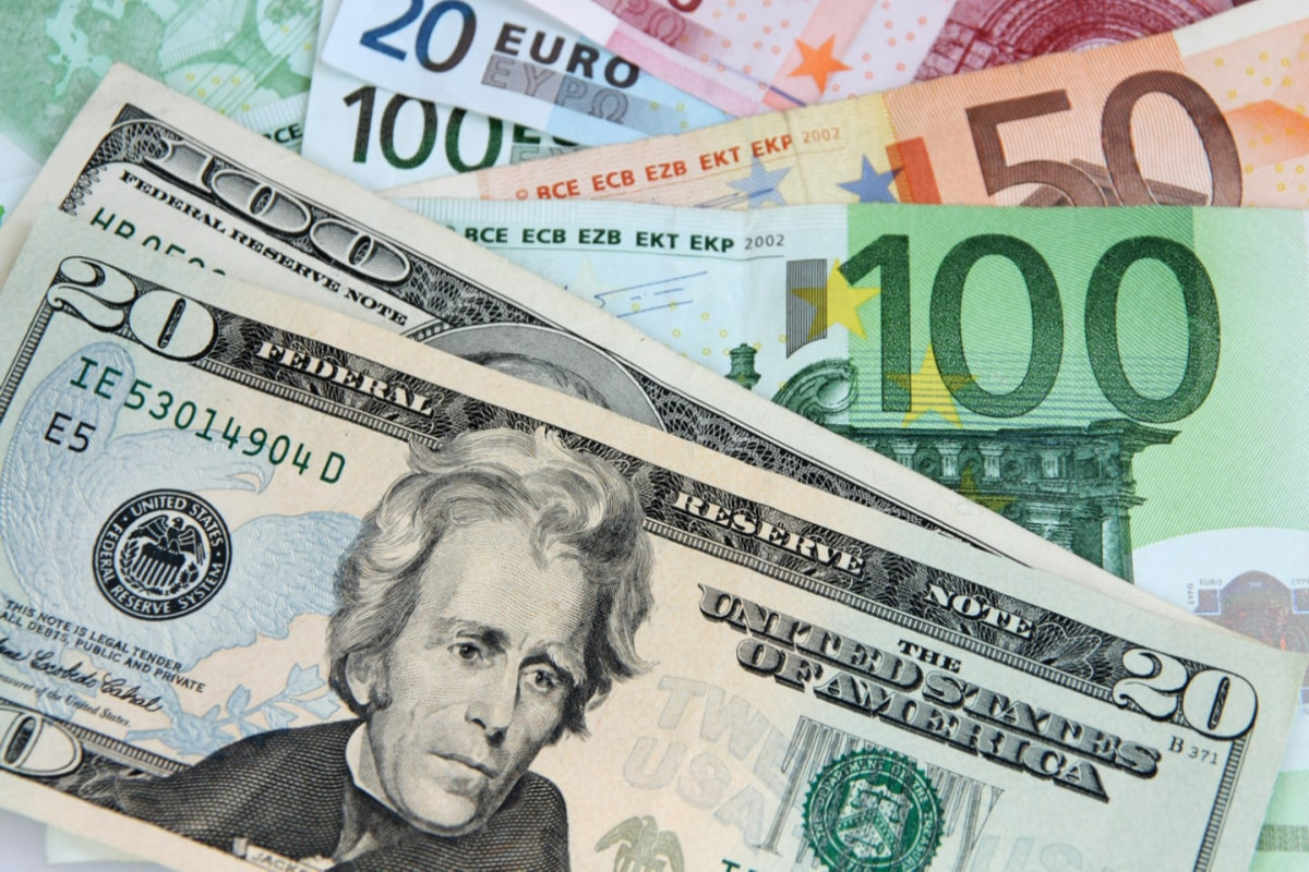 Avronun məzənnəsi bir dollardan aşağı düşüb - Rekord bahalaşma 
