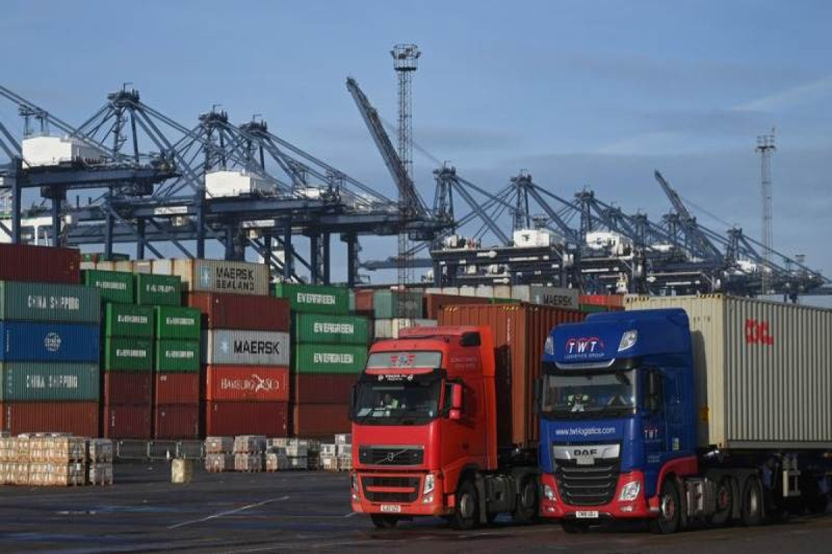 Euro area trade deficit down to €26.3B in May