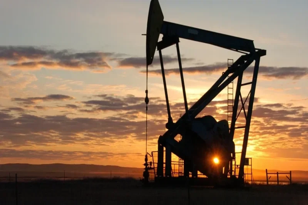 Госдеп: Саудовская Аравия, ОАЭ и Кувейт могут увеличить объем нефтедобычи