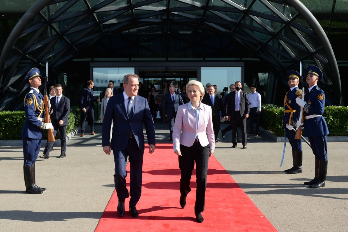Завершился визит Президента Еврокомиссии в Азербайджан