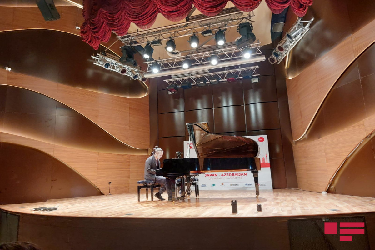 Bakıda Yaponiyanın məşhur piano ifaçısının konserti keçirilib - FOTO 