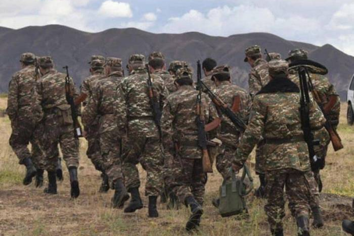 Ermənistan silahlı qüvvələrini Qarabağdan çıxarır - VİDEO 