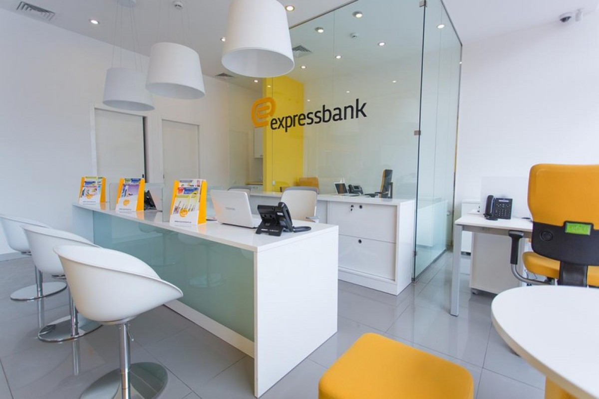 “Express Bank”ın biznes kreditləri üzrə portfeli kiçilib  - HESABAT 