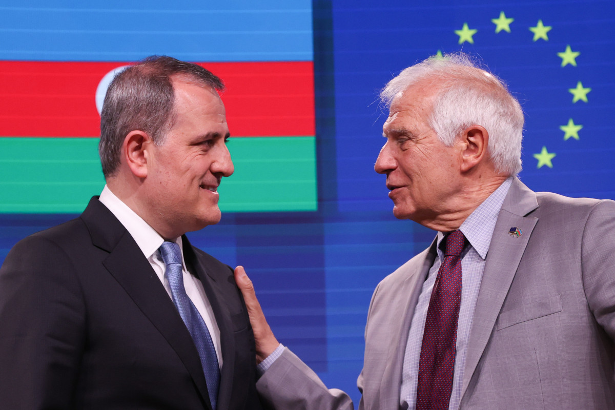 Borrell Azərbaycanın Ukraynaya humanitar dəstəyini yüksək qiymətləndirib