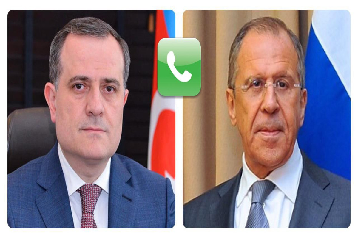 министр иностранных дел Азербайджанской Республики Джейхун Байрамов и министр иностранных дел Российской Федерации Сергей Лавров