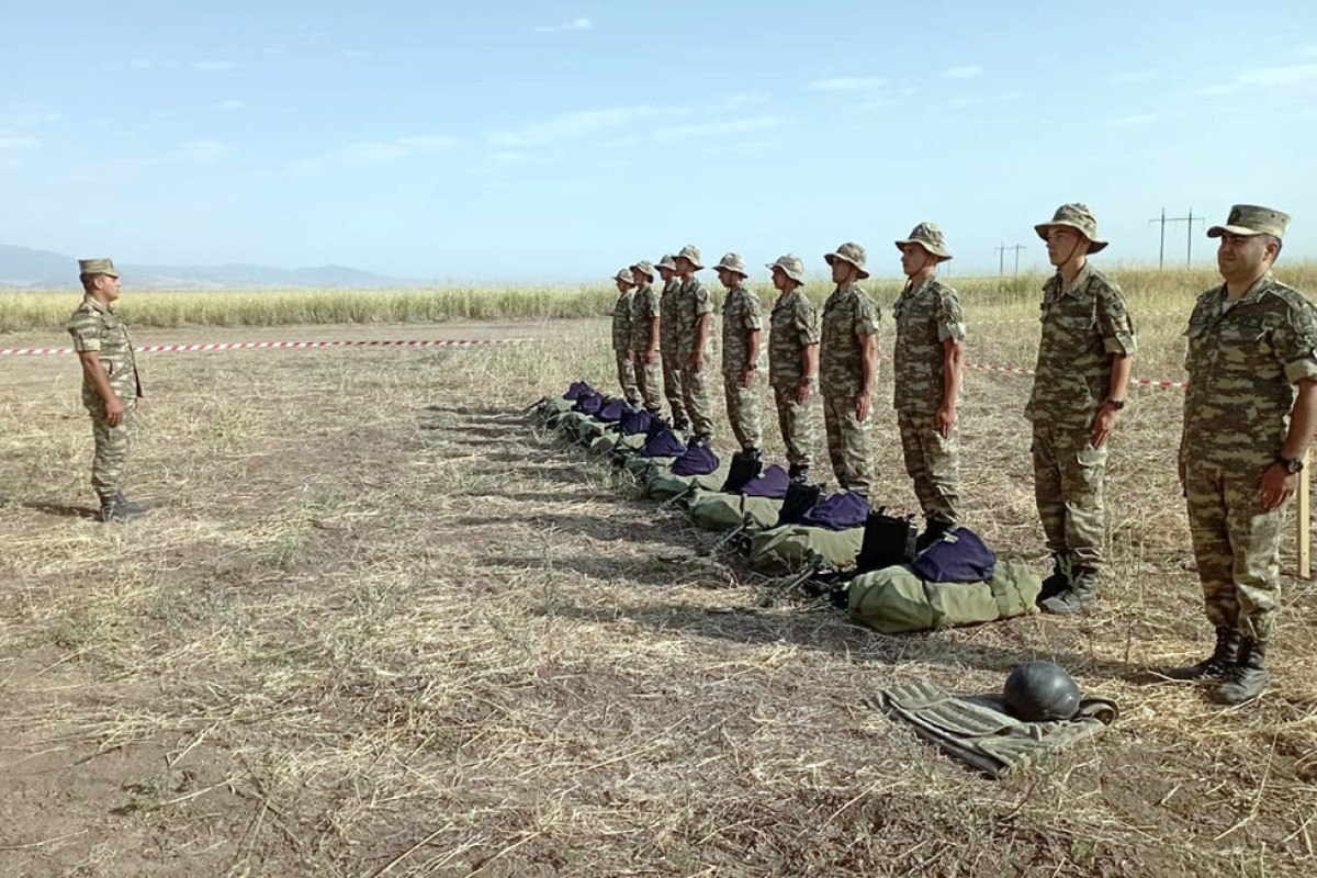 Турецкие специалисты проводят занятия по разминированию  для азербайджанских военнослужащих-ВИДЕО 