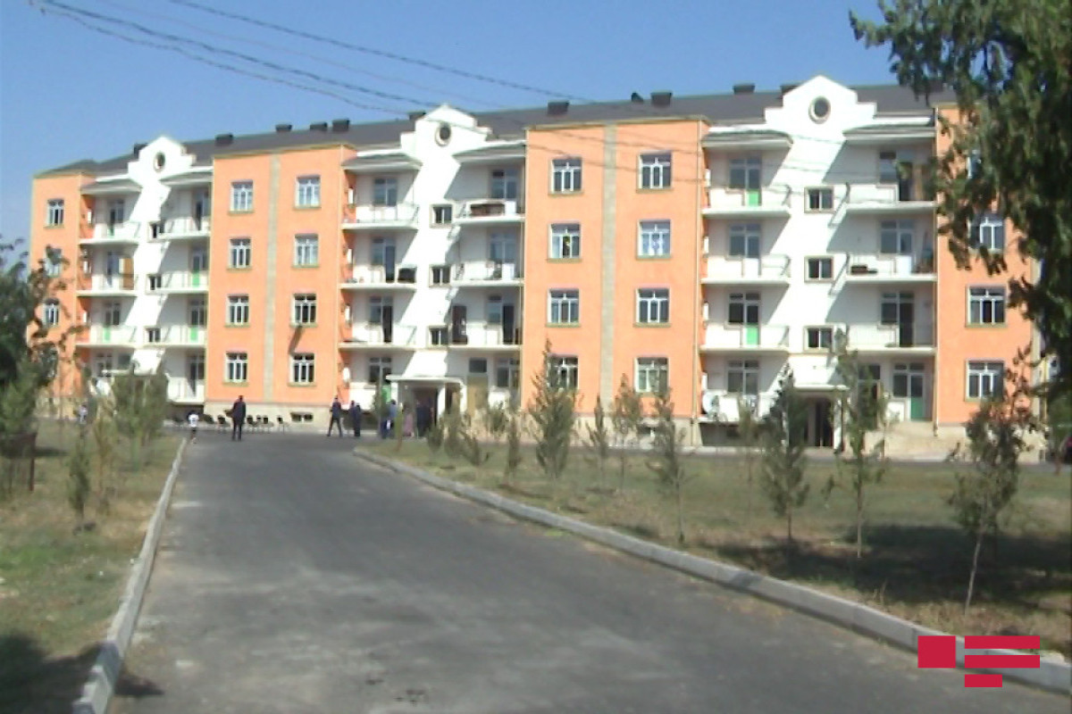 В Бейлагане семьям шехидов были предоставлены новые квартиры-ФОТО 