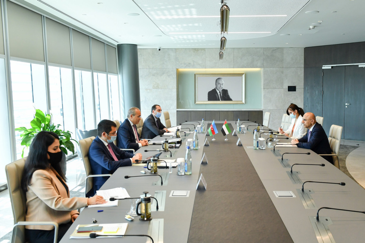 Mikayil Jabbarov meets with UAE ambassador to Azerbaijan