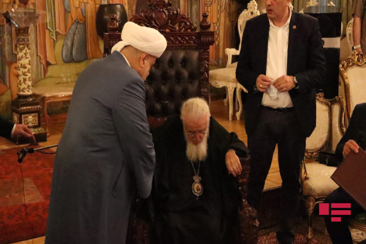 Аллахшукюр Пашазаде пригласил Илию II совершить молебен на освобожденных территориях-ФОТО 
