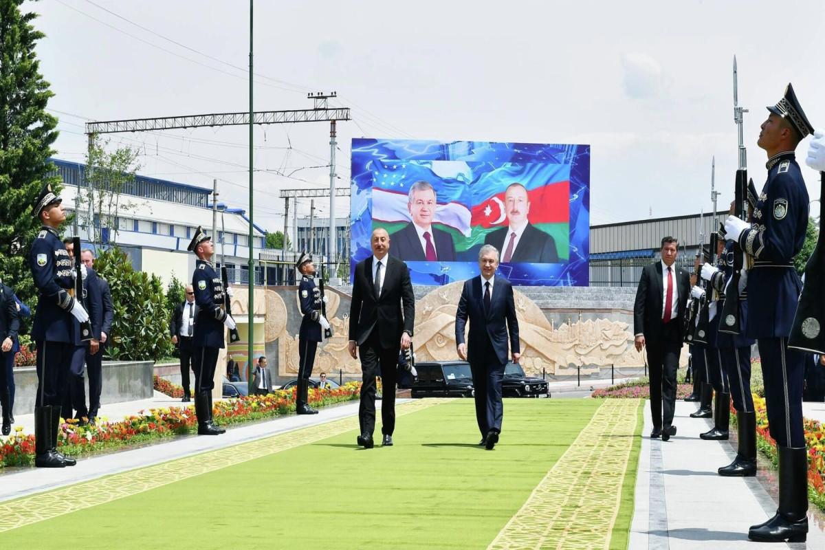 Президент Ильхам Алиев, Шавкат Мирзиёев