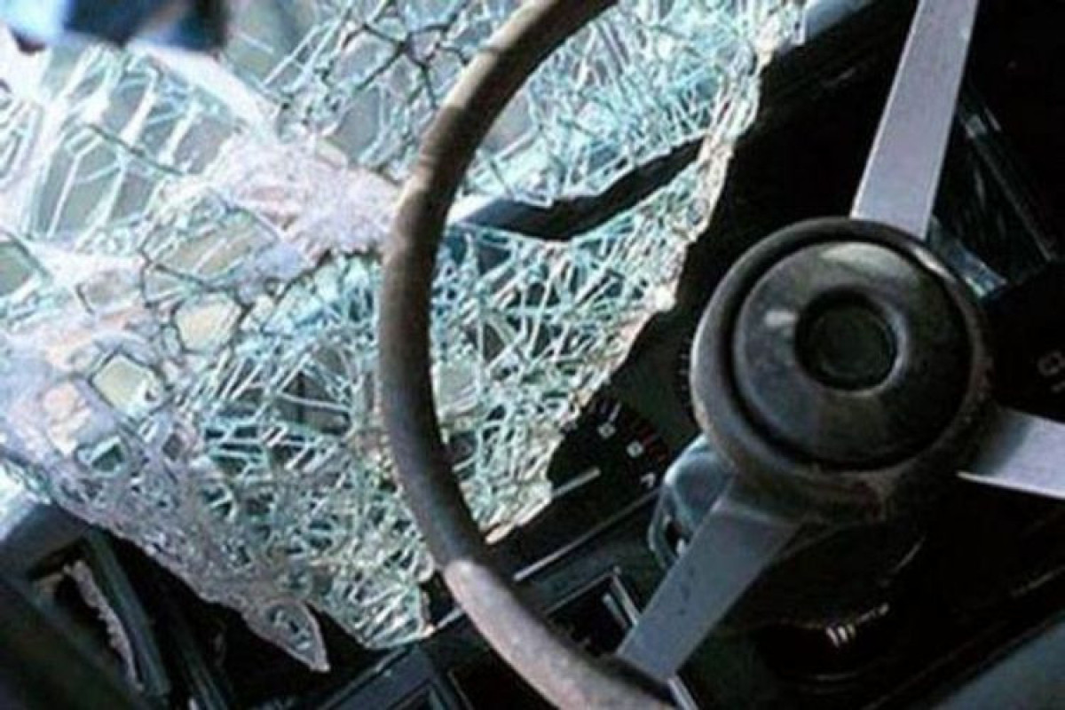 İranda avtobus aşıb, 22 nəfər yaralanıb