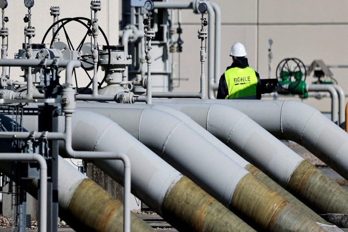 Russia waging gas war with supply cuts - Zelensky