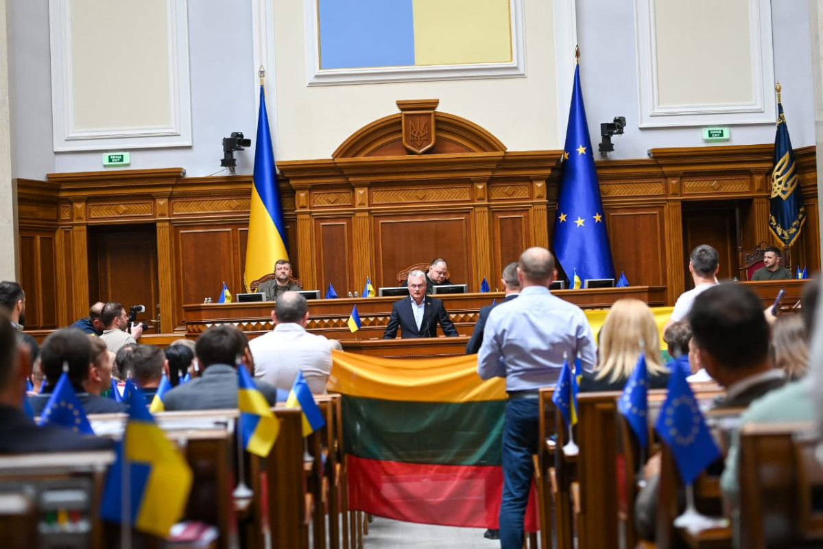 Litva Prezidenti Ukrayna Ali Radasında çıxış edib - YENİLƏNİB 