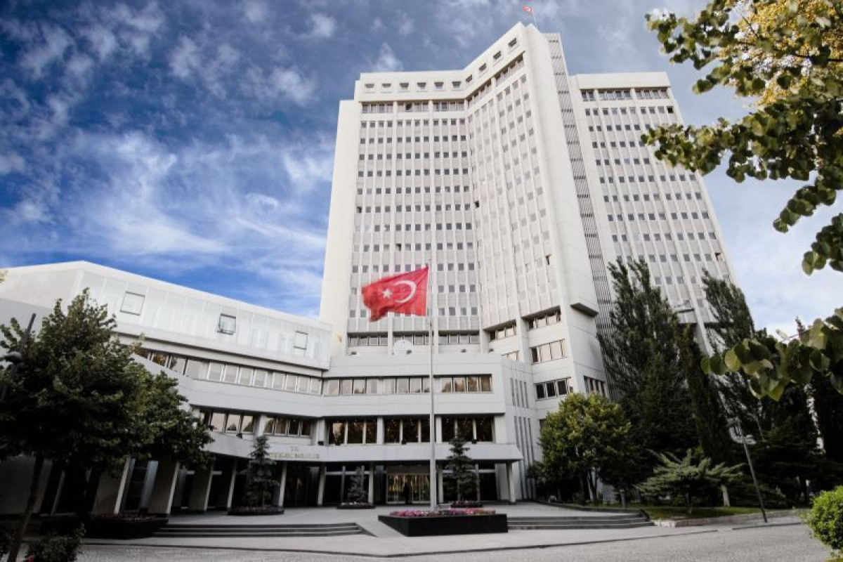 Turkiye is ready again to host meetings between Russia and Ukraine: Top Diplomat