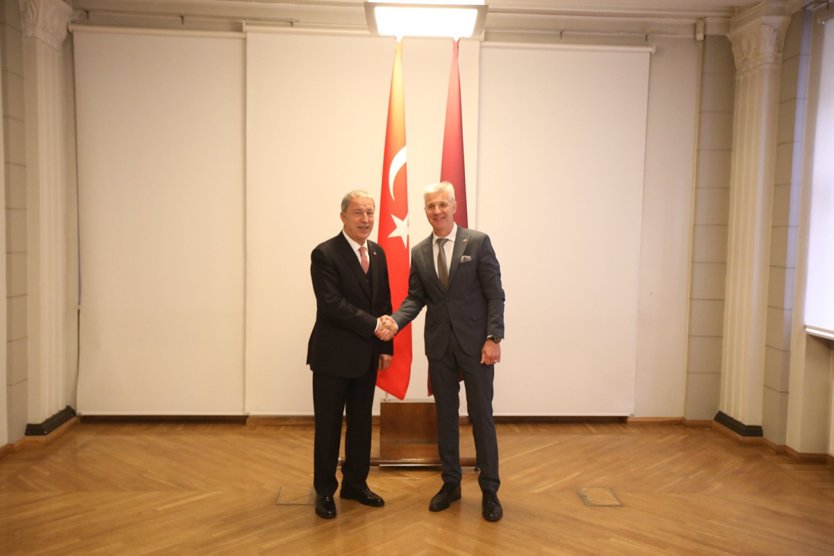 Turkish, and Latvian Def Mins discuss situation in Ukraine