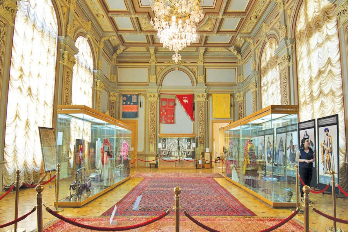 Некоторые музеи при НАНА переданы Министерству культуры