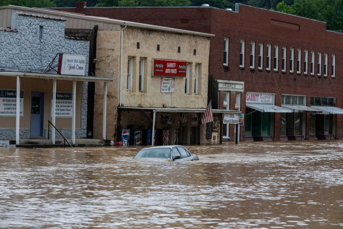 В результате наводнения в США погибли 25 человек-ФОТО 