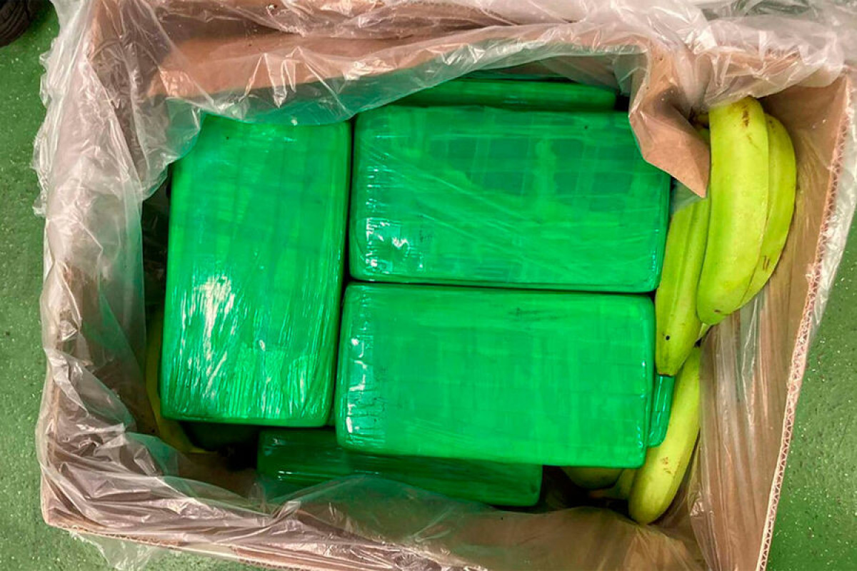Британская полиция арестовала партию кокаина на почти $50 млн в коробках с бананами
