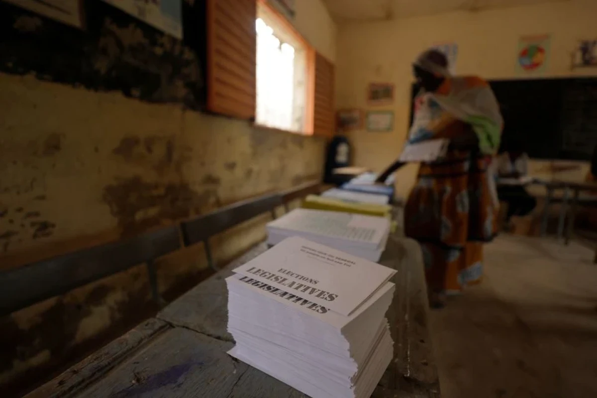 Senegal counts legislative votes with eyes on 2024 presidential race