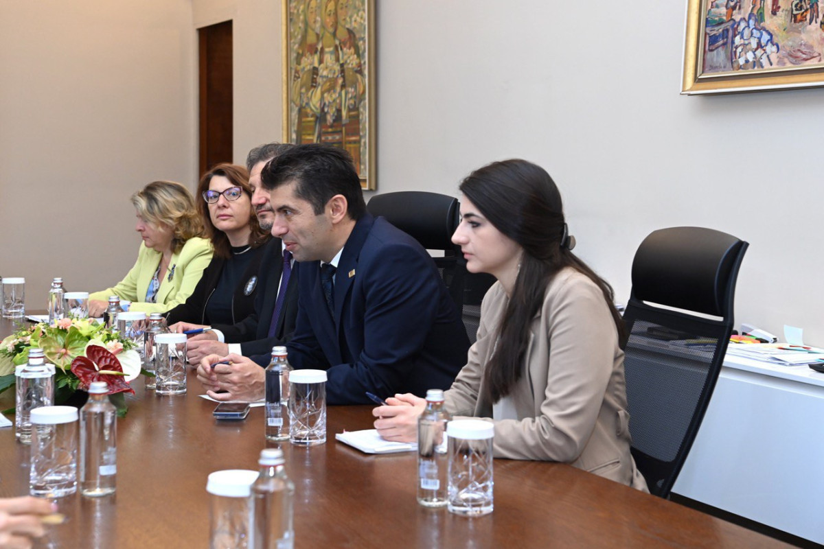 Джейхун Байрамов встретился с премьером Болгарии
