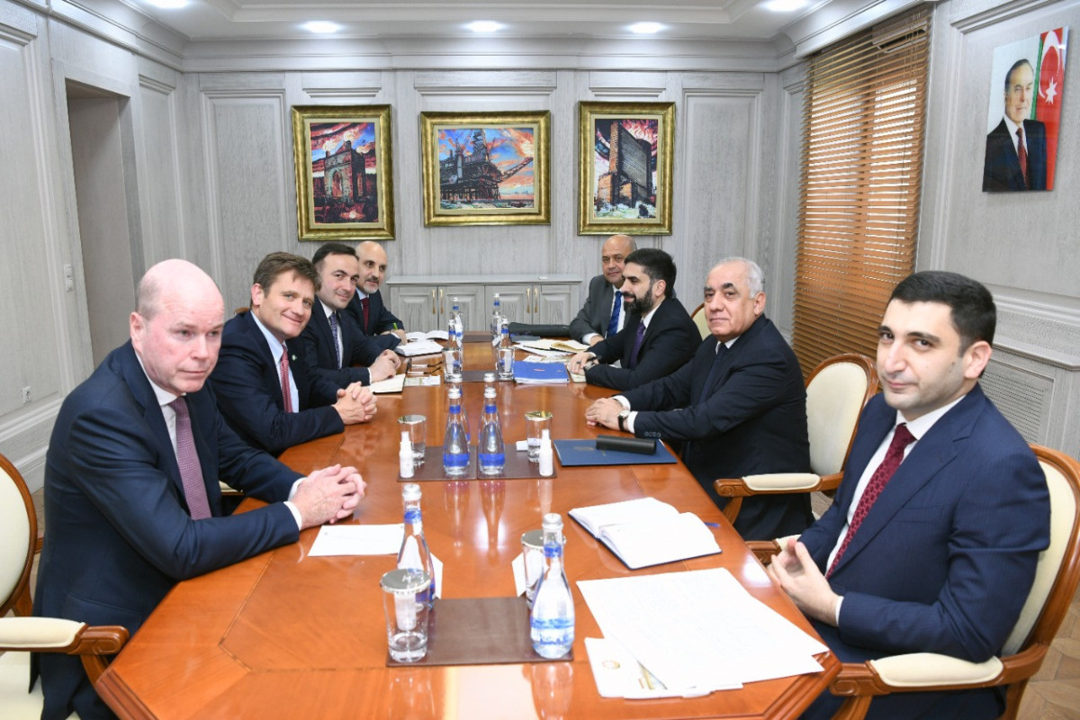 Али Асадов встретился с вице-президентом ВР
