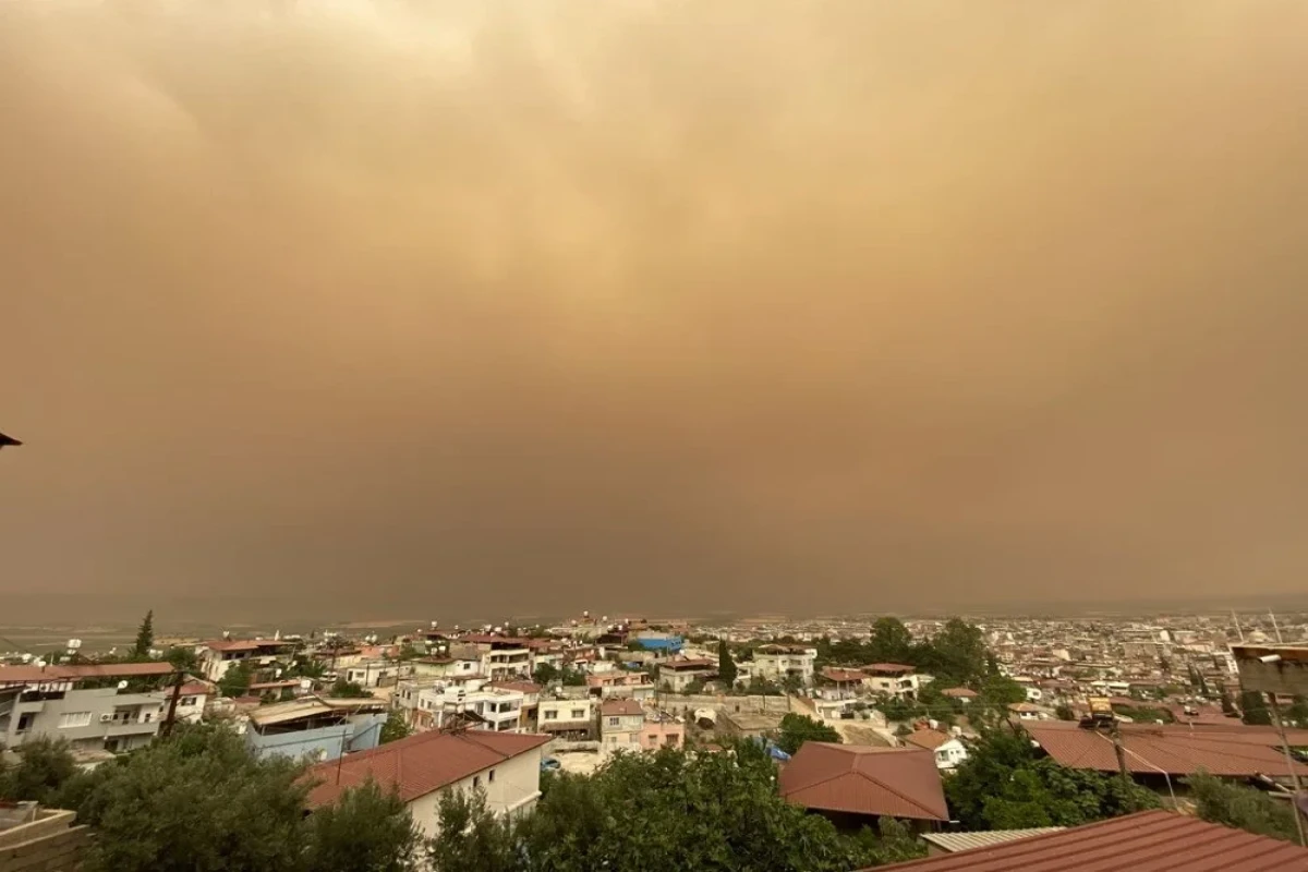 Türkiyədə toz dumanı müşahidə olunur  - FOTO 