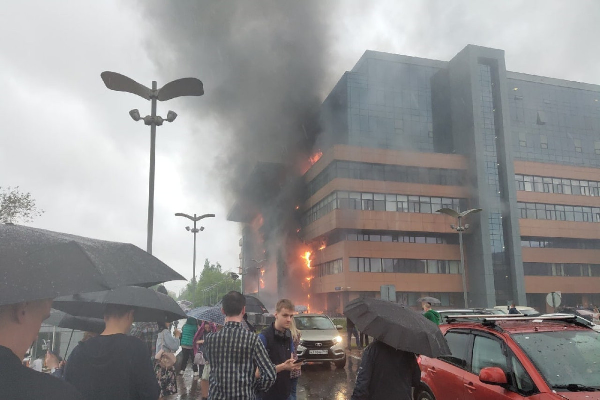 Пожар в бизнес-центре в Москве