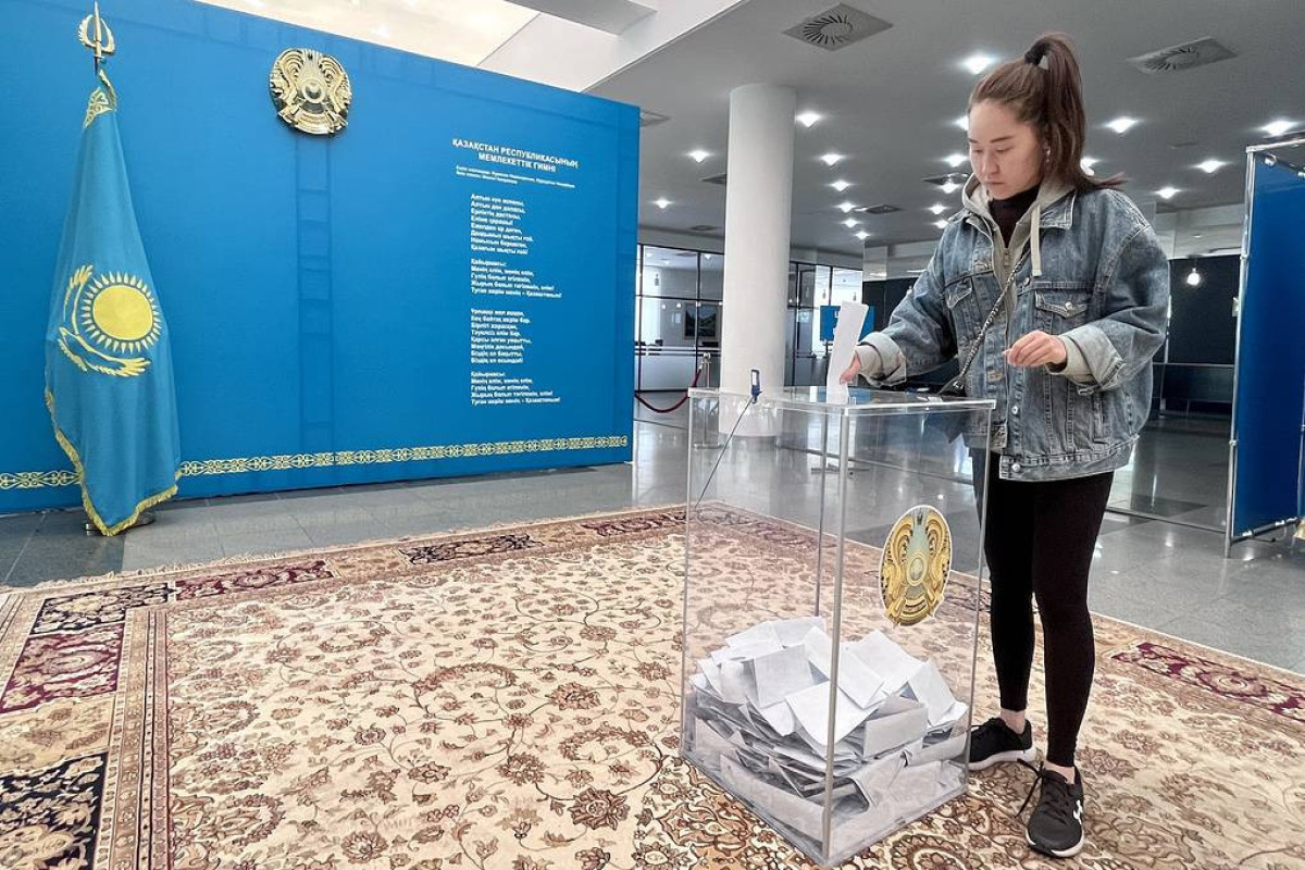 Принятые на референдуме поправки в конституцию Казахстана вступили в силу