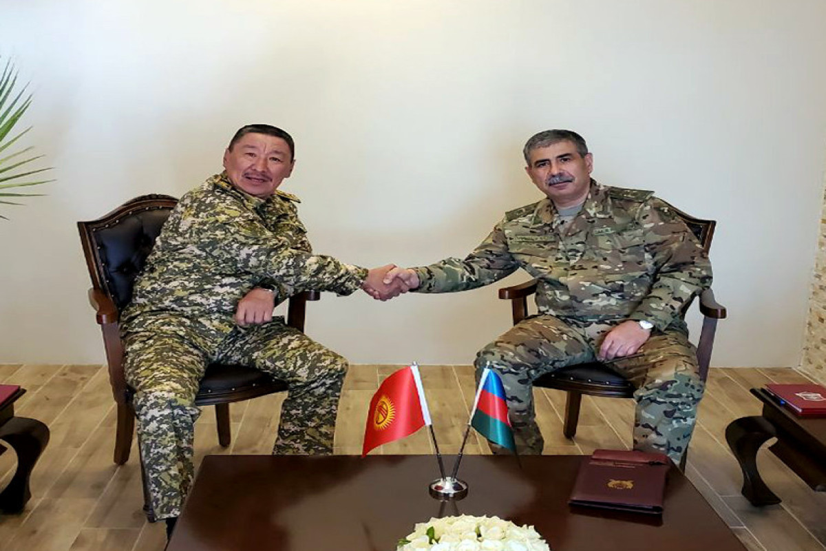 Defense Ministers of Azerbaijan and Kyrgyzstan held a bilateral meeting-PHOTO 