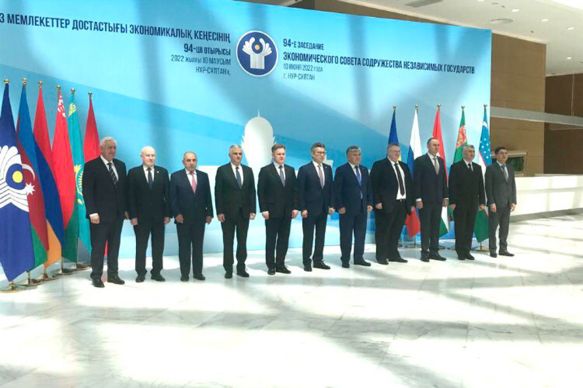 Yagub Eyyubov attends meeting of CIS Economic Council