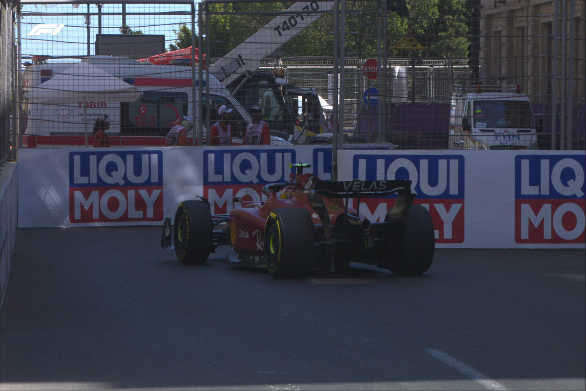 “Formula-1”: Karlos Sayns mübarizəni dayandırıb