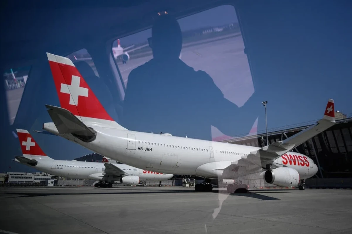 Switzerland closes airspace after computer failure