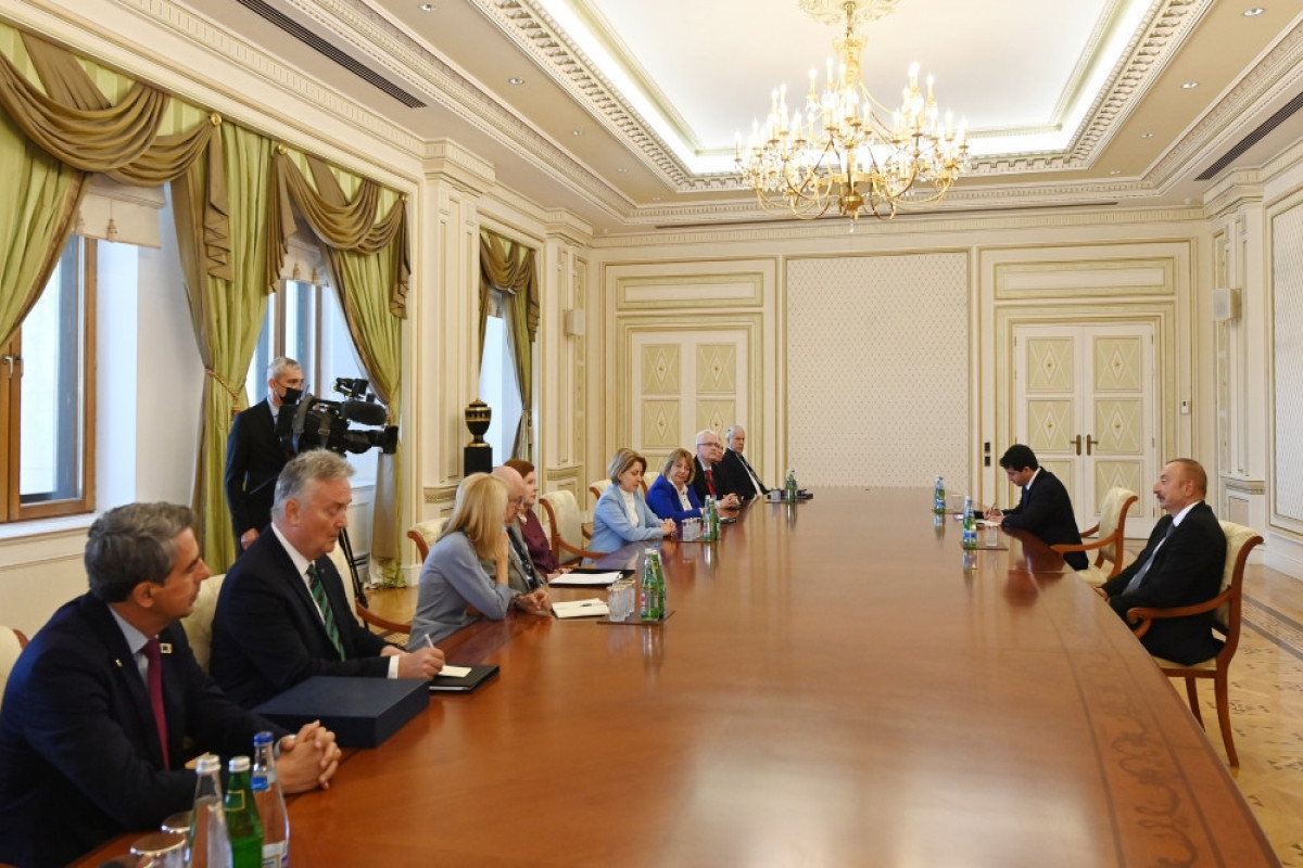 President Ilham Aliyev receives co-chairs and members of the board of Nizami Ganjavi International Center