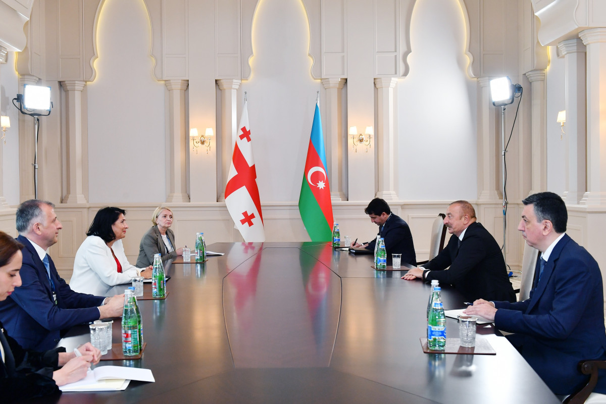 Prezident İlham Əliyev Salome Zurabişvili ilə görüşüb