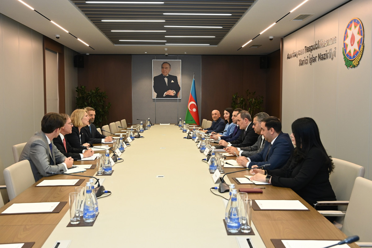 Azerbaijani FM met with US Assistant Secretary of State