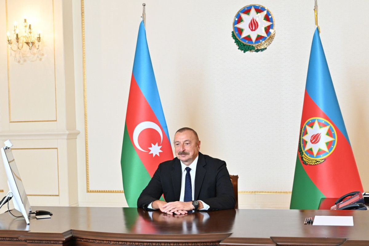 Президент Ильхам Алиев встретился с Николасом Мадуро в формате видеоконференции