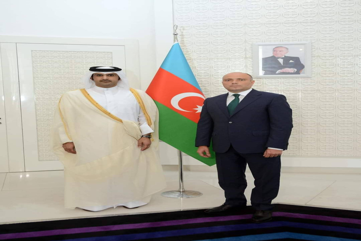 Anar Karimov meets with Culture Minister of Qatar