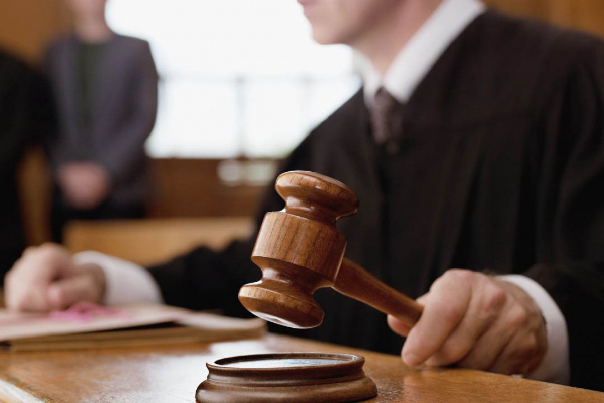 Azerbaijan increases salaries of court judges