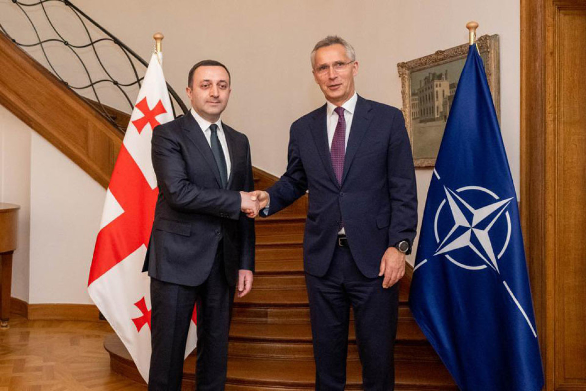 Georgian Prime Minister Irakli Garibashvili and NATO Secretary-General Jens Stoltenberg
