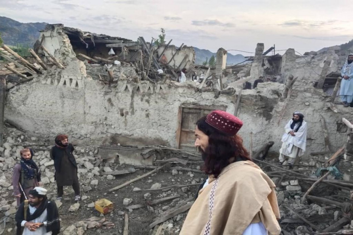 Число жертв землетрясения в Афганистане достигло 1,1 тыс. человек