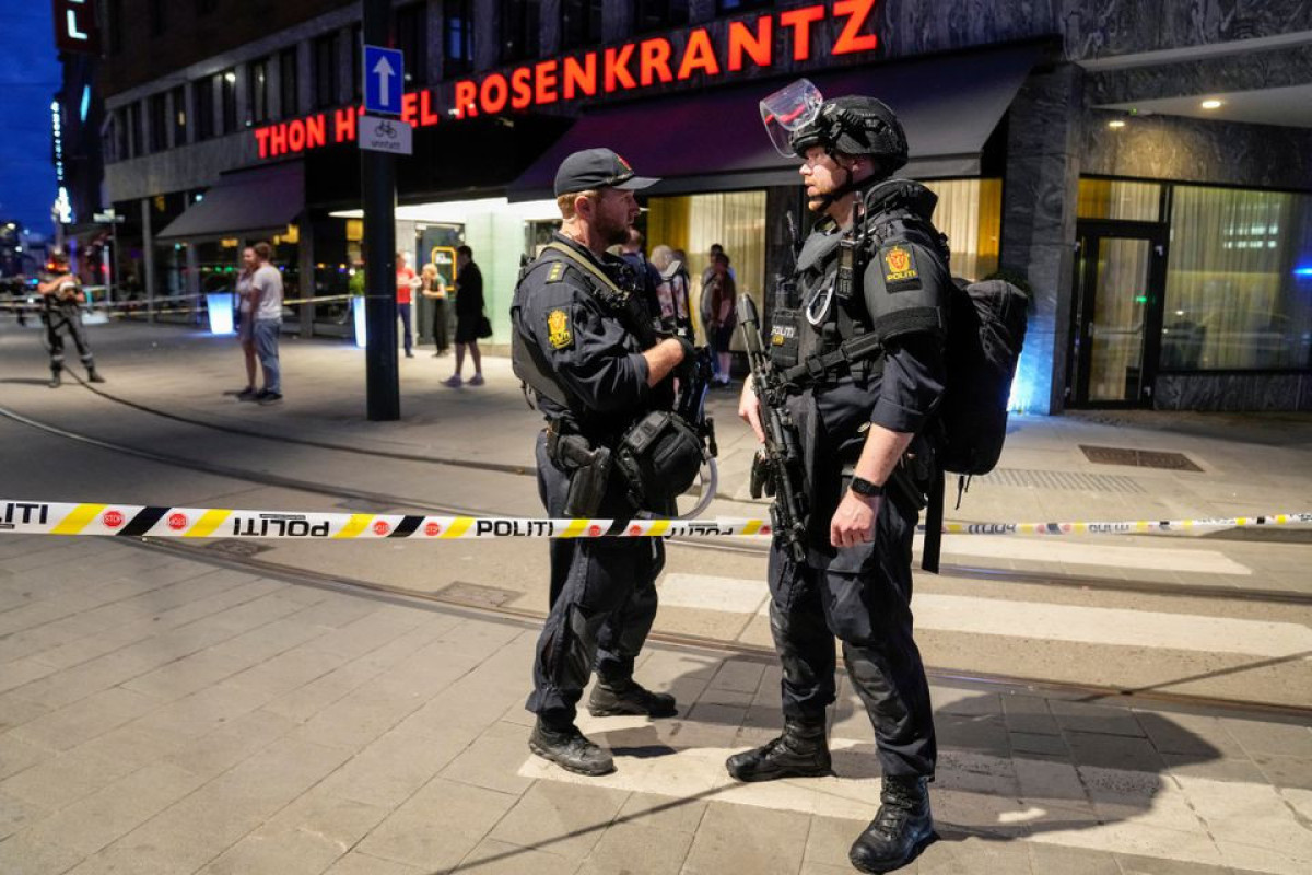 Man charged with terrorism after Norway shooting-UPDATED 