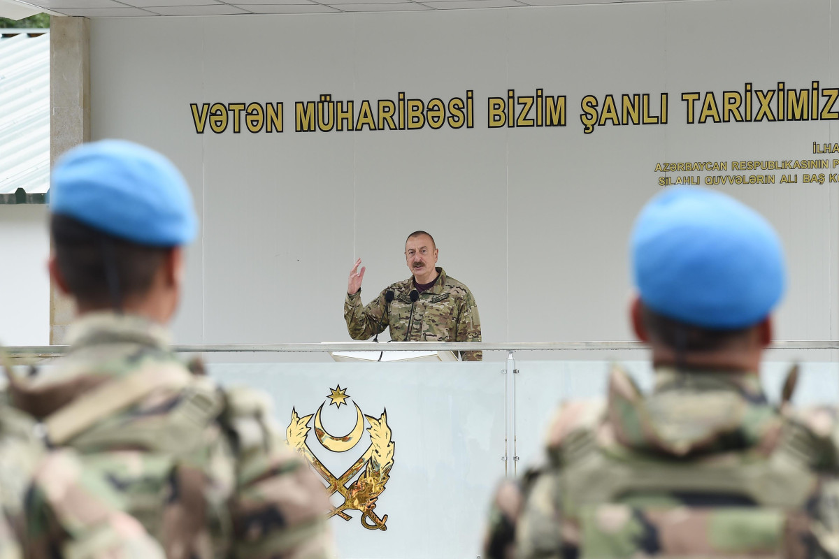 Президент Ильхам Алиев принял участие в открытии воинской части в Кяльбаджаре-ОБНОВЛЕНО 
