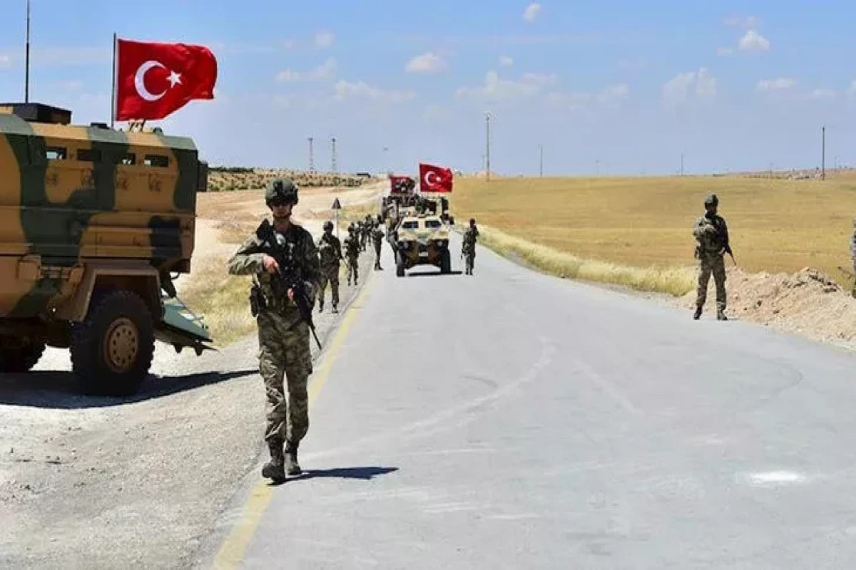 Türkiyə hər an Suriyada hərbi əməliyyata başlamağa hazırdır