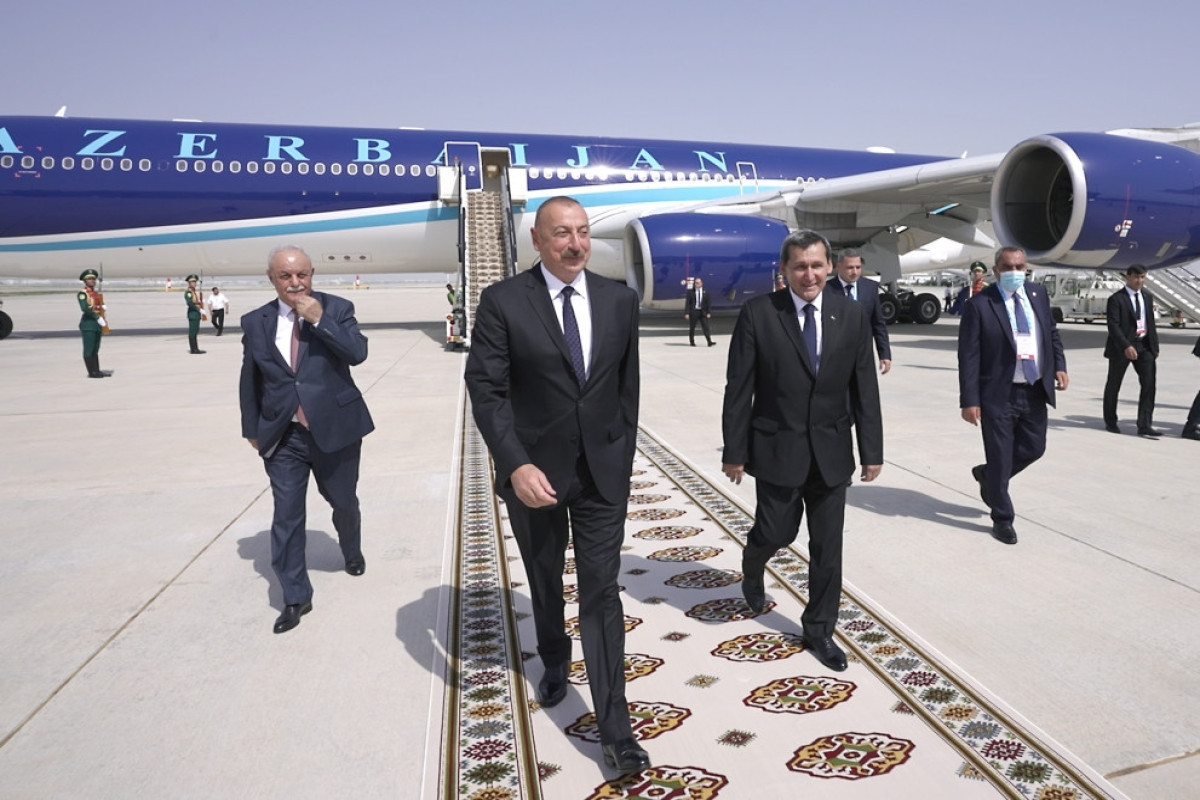 President Ilham Aliyev arrived in Turkmenistan for visit