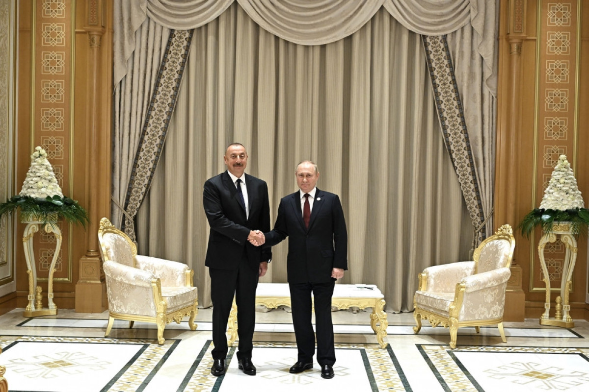 Azərbaycan Prezidenti İlham Əliyev Aşqabadda Rusiya Prezidenti  ilə görüşüb