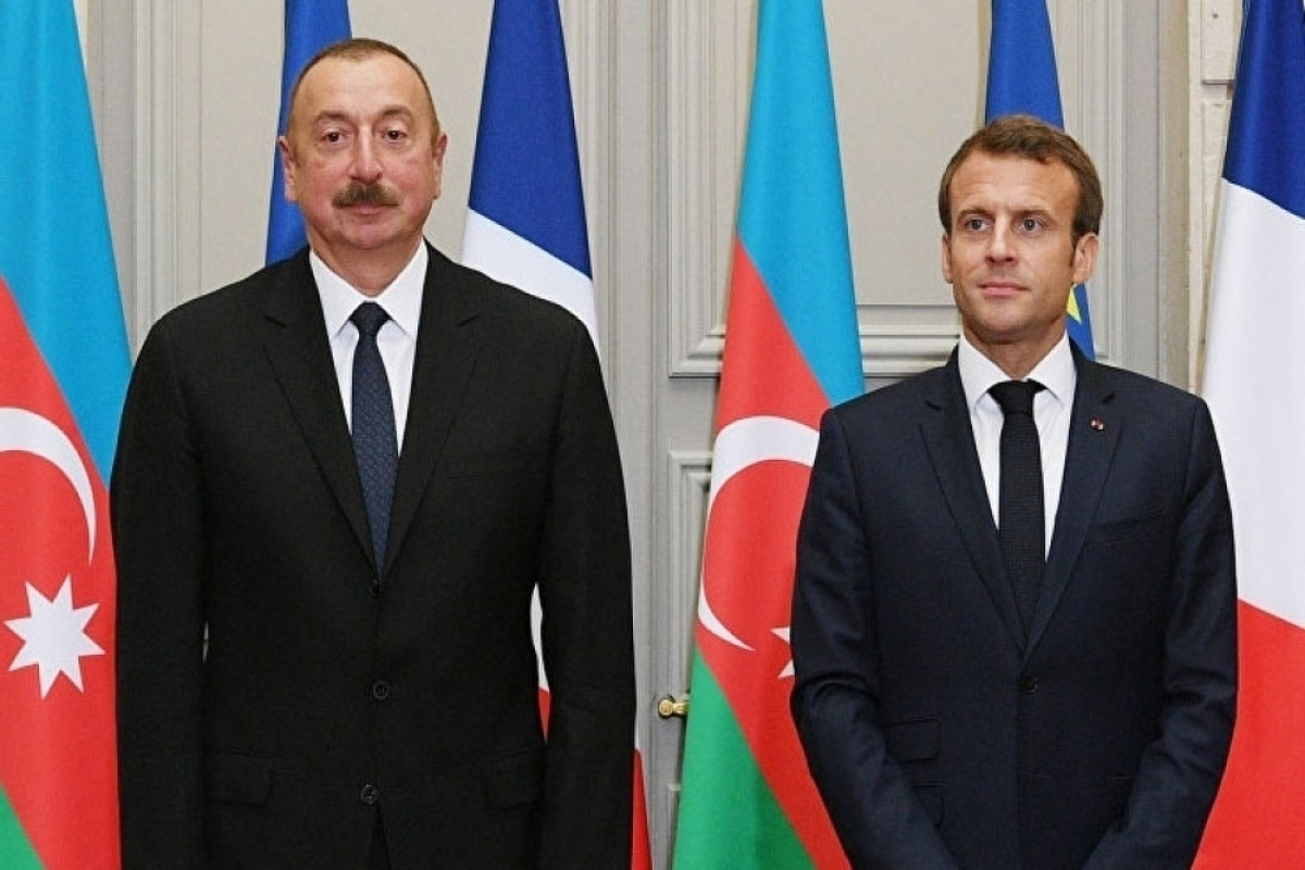 Президент Ильхам Алиев и Эммануэль Макрон