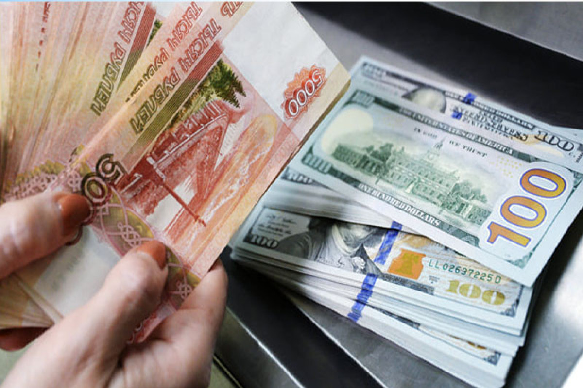 Rusiyada ABŞ dollarının məzənnəsi tarixi maksimumu yeniləyib