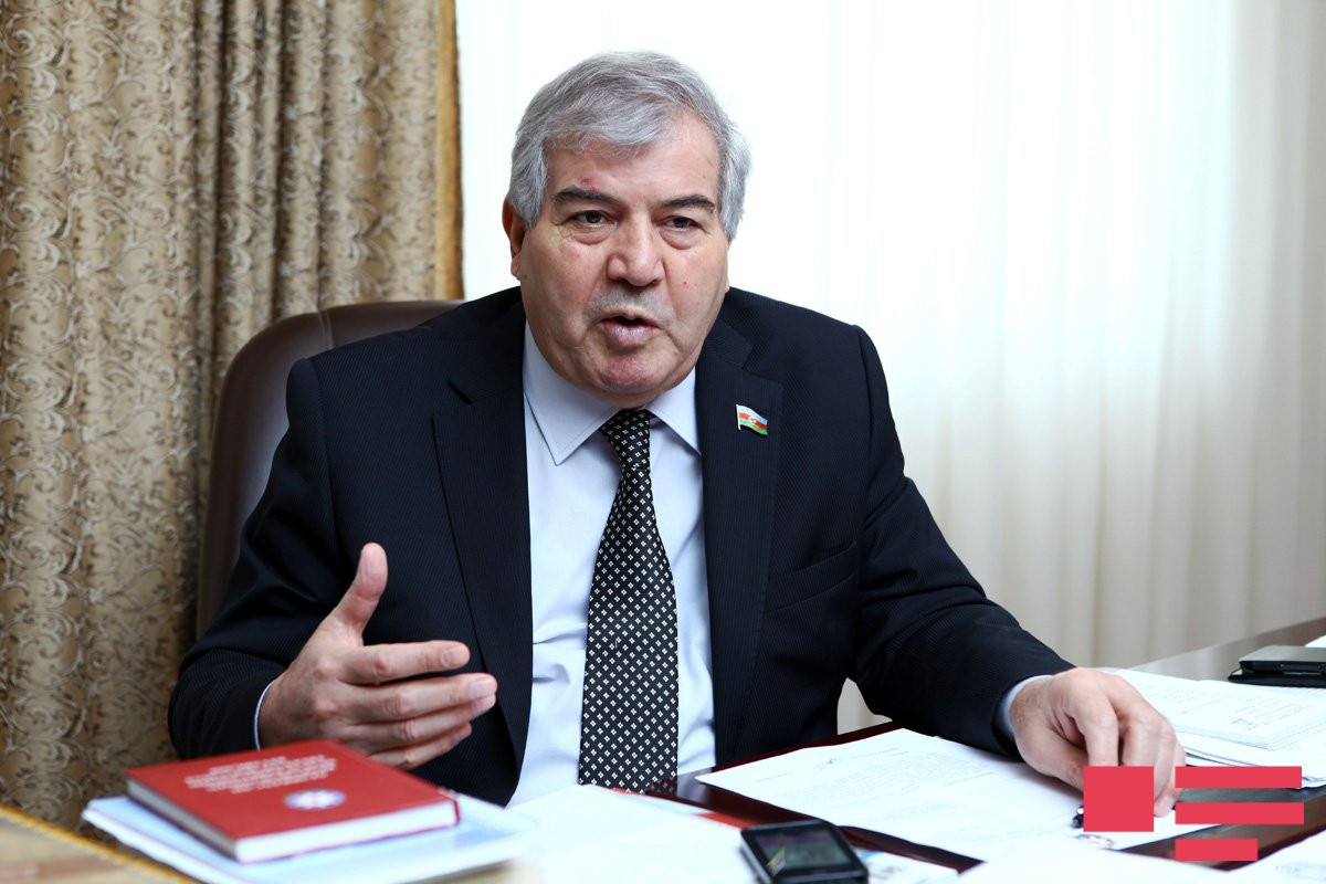 Sabir Rüstəmxanlı