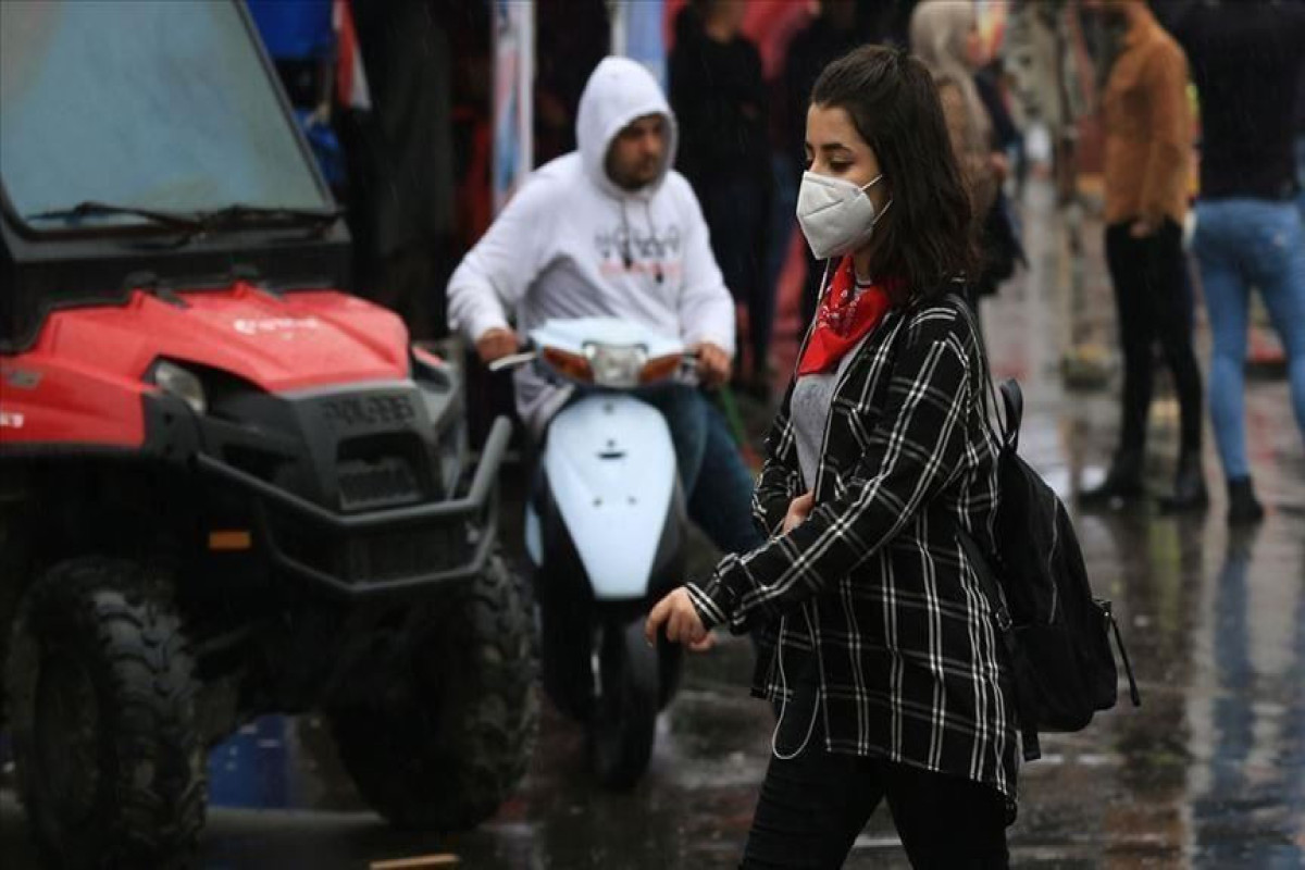 Mexiko pandemiya ilə bağlı məhdudiyyətləri ləğv edir